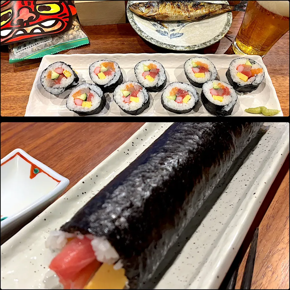 Snapdishの料理写真:恵方巻き（ほんとは切ってはダメ）|Hiro Yanさん