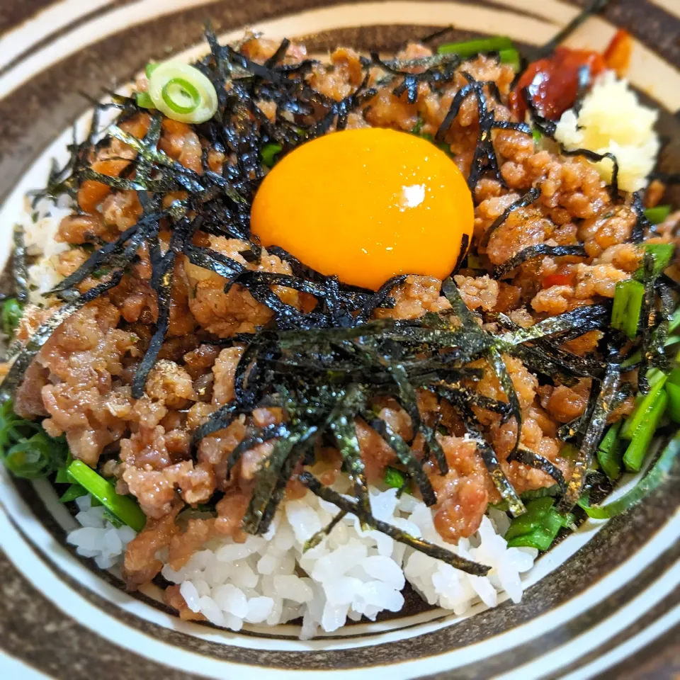 Snapdishの料理写真:台湾丼|あひとさん