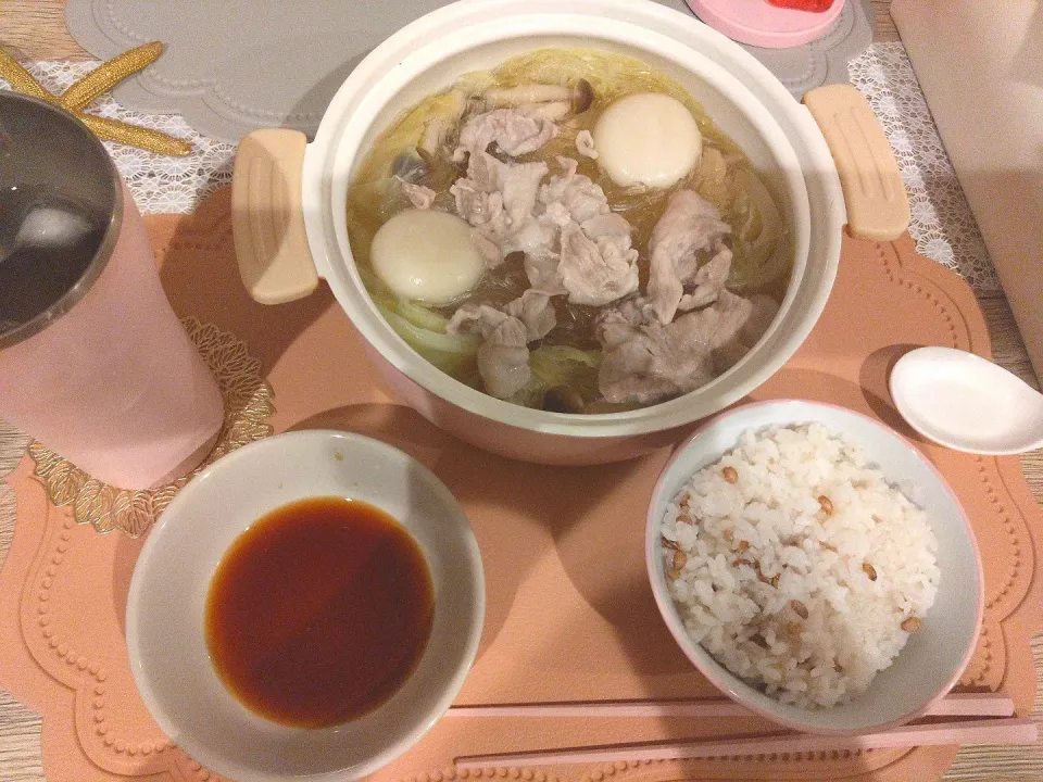 Snapdishの料理写真:キャベツと豚バラなべ
おもちいり|なつき♪さん