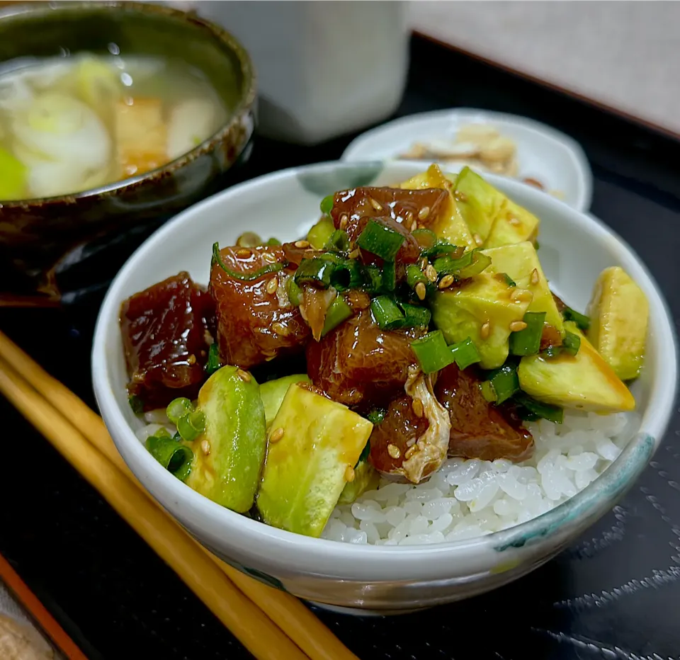 Snapdishの料理写真:ポキ丼|くまちゃんさん