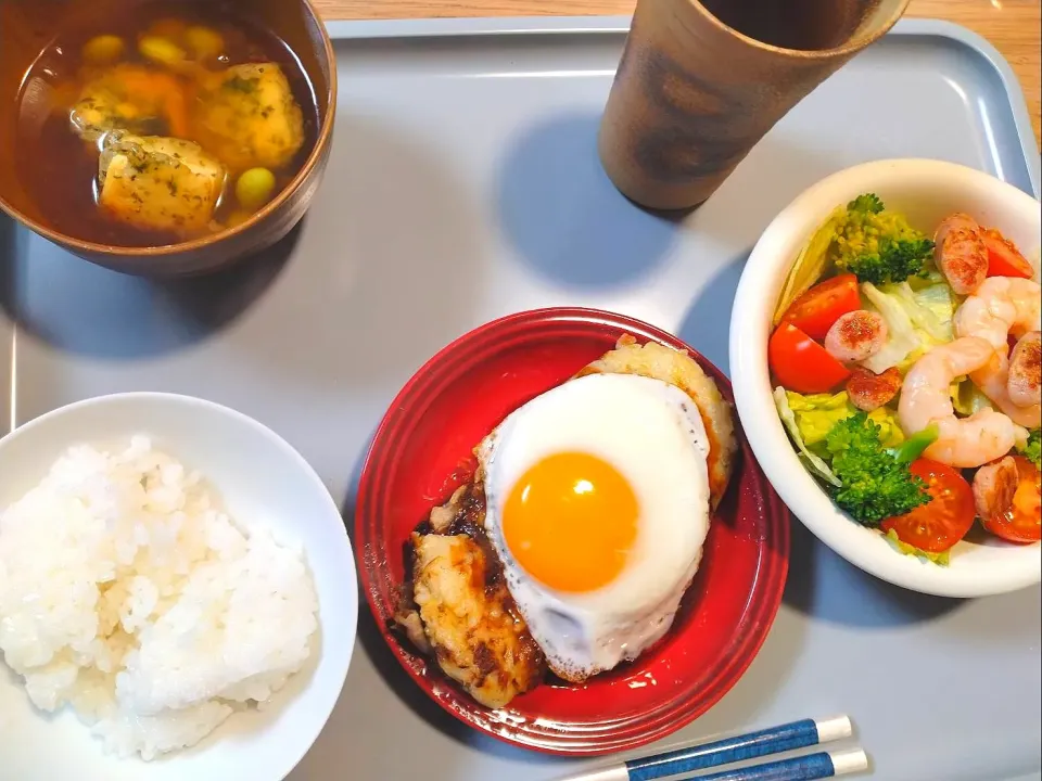 豆腐ぺい焼き
揚げ出汁豆腐あんかけ
サラダ|さゆさん