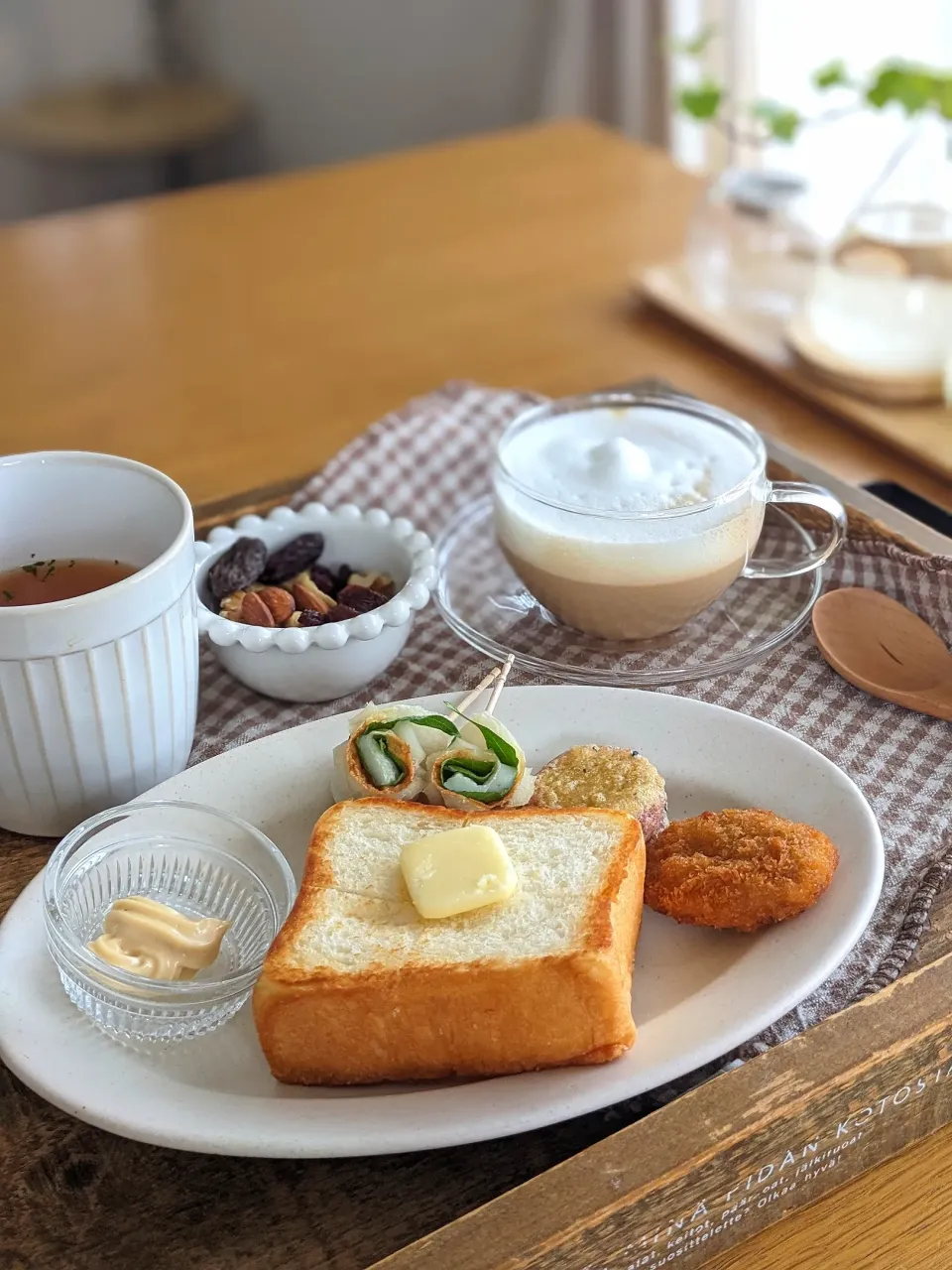 Snapdishの料理写真:2024.2.5㈪
朝ごぱん🍞|azubowさん