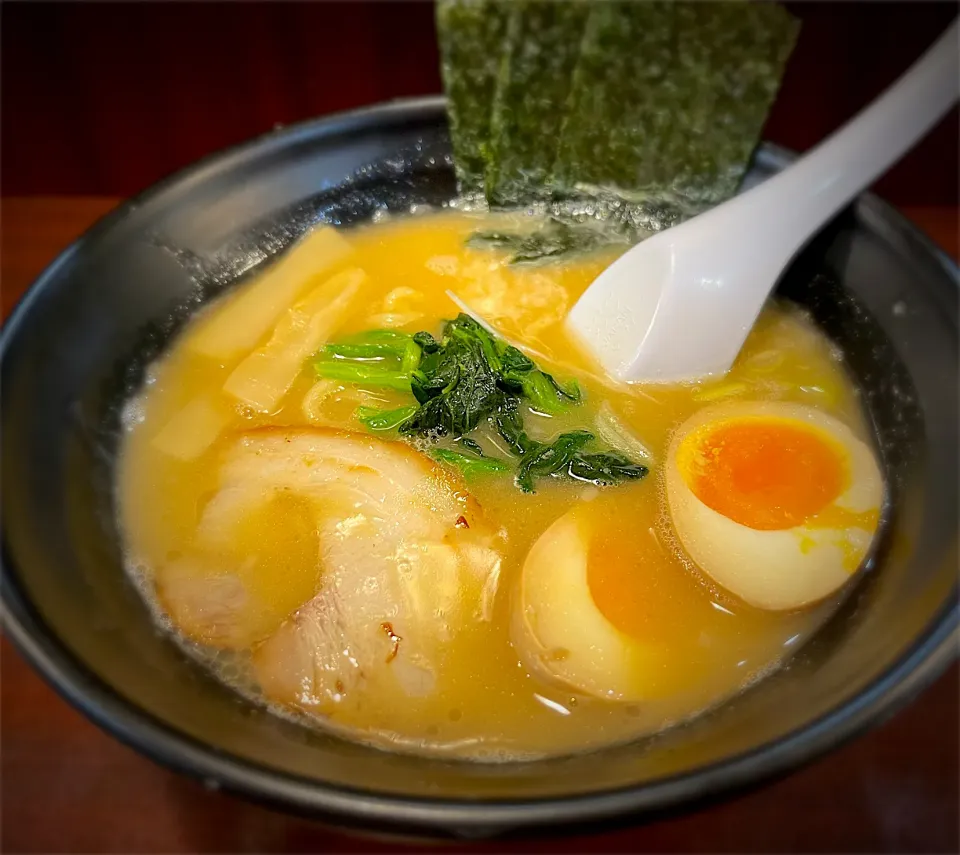 Snapdishの料理写真:ラーメンぶぶか　吉祥寺　860|Noriyuki Saitoさん