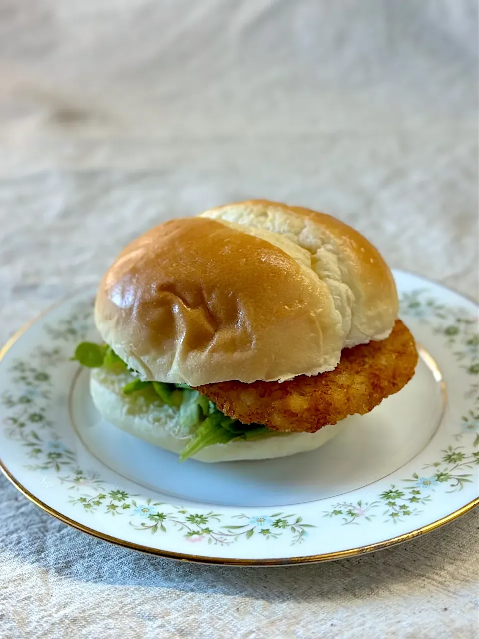 Snapdishの料理写真:ハッシュドポテトサンド|かっちゃん杉さん