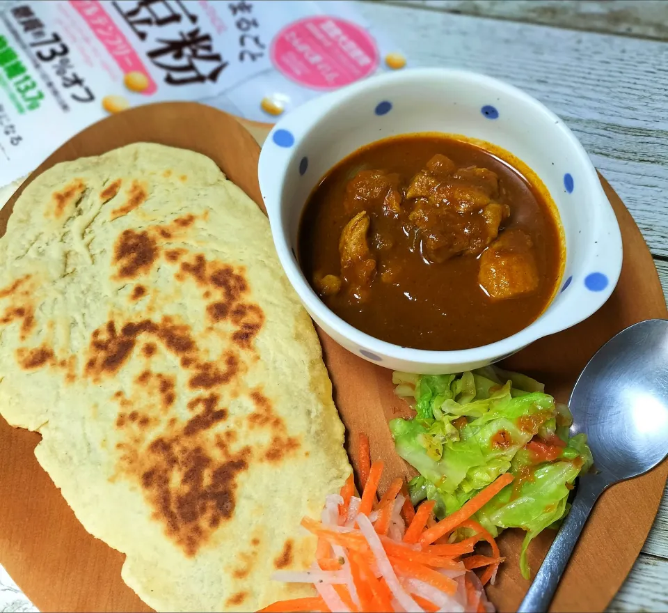 Snapdishの料理写真:大豆粉でナン|りんこさん