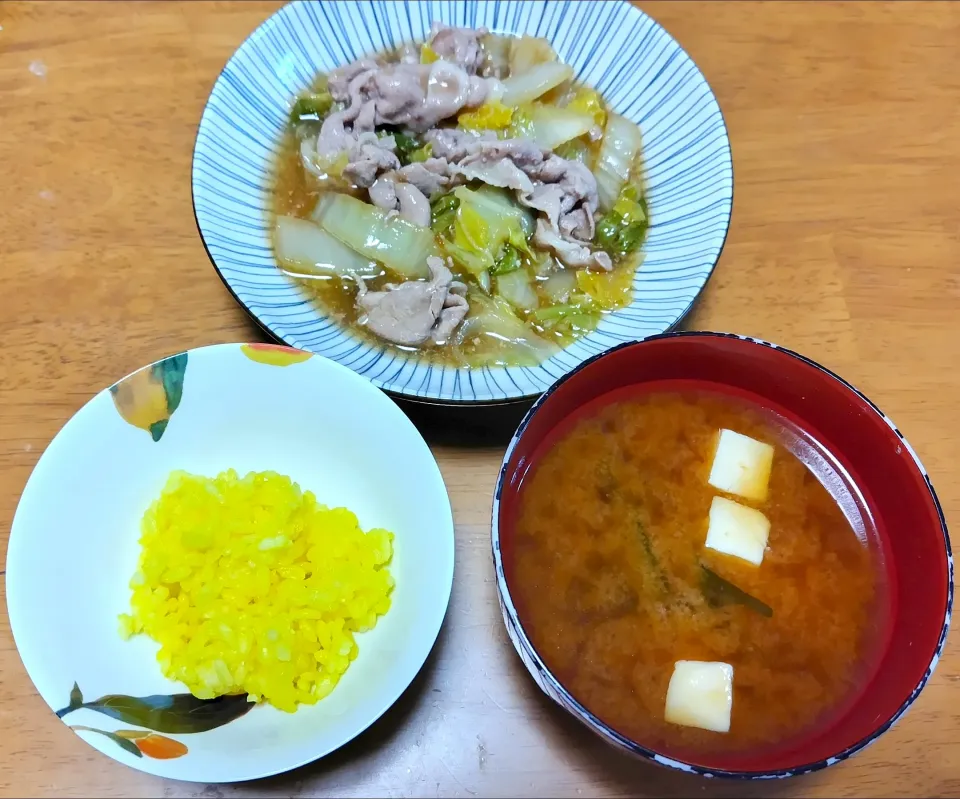 2023 1226　豚肉と白菜のうま煮　豆腐とわかめのお味噌汁|いもこ。さん