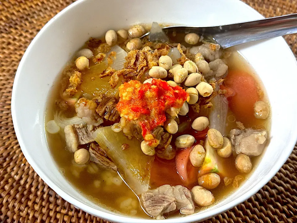 Snapdishの料理写真:Soto Bandung|yeni kartikasariさん