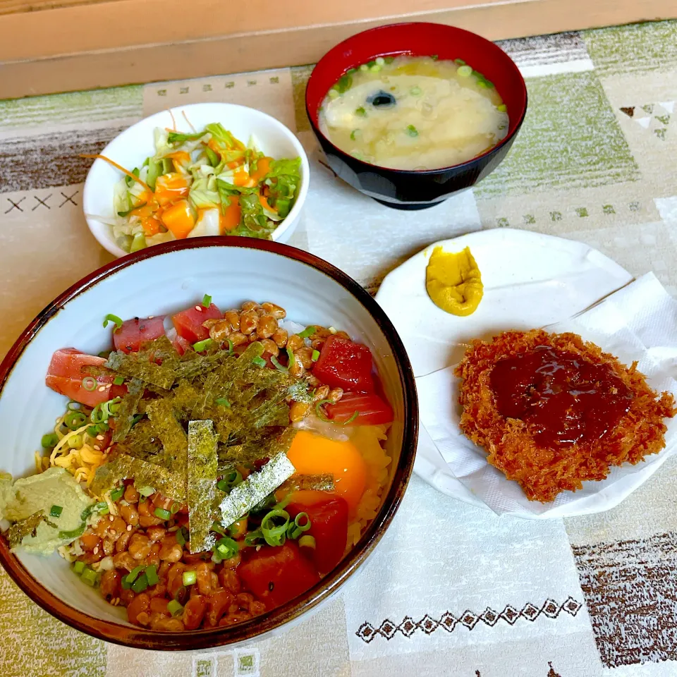 納豆鉄火丼 ヒレカツ1枚セット|T. Wonderさん