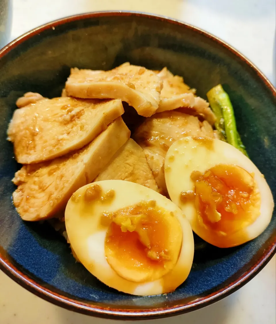 鶏チャーシュー丼！！|なと_1641さん