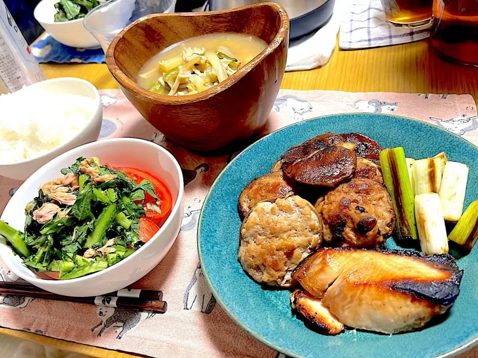 Snapdishの料理写真:椎茸肉詰め鰤幽庵焼き定食|まやさん