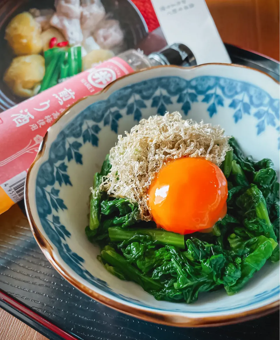 菜花のとろろ昆布と煎り酒冷凍卵黄添え|にゃんぺこさん