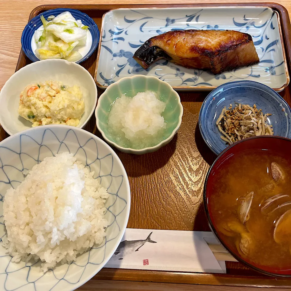 銀ダラ西京焼き定食@ますや(月島)|塩豚骨さん