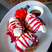 Snapdishの料理写真:French toast|Koshkonong Mounds CCさん