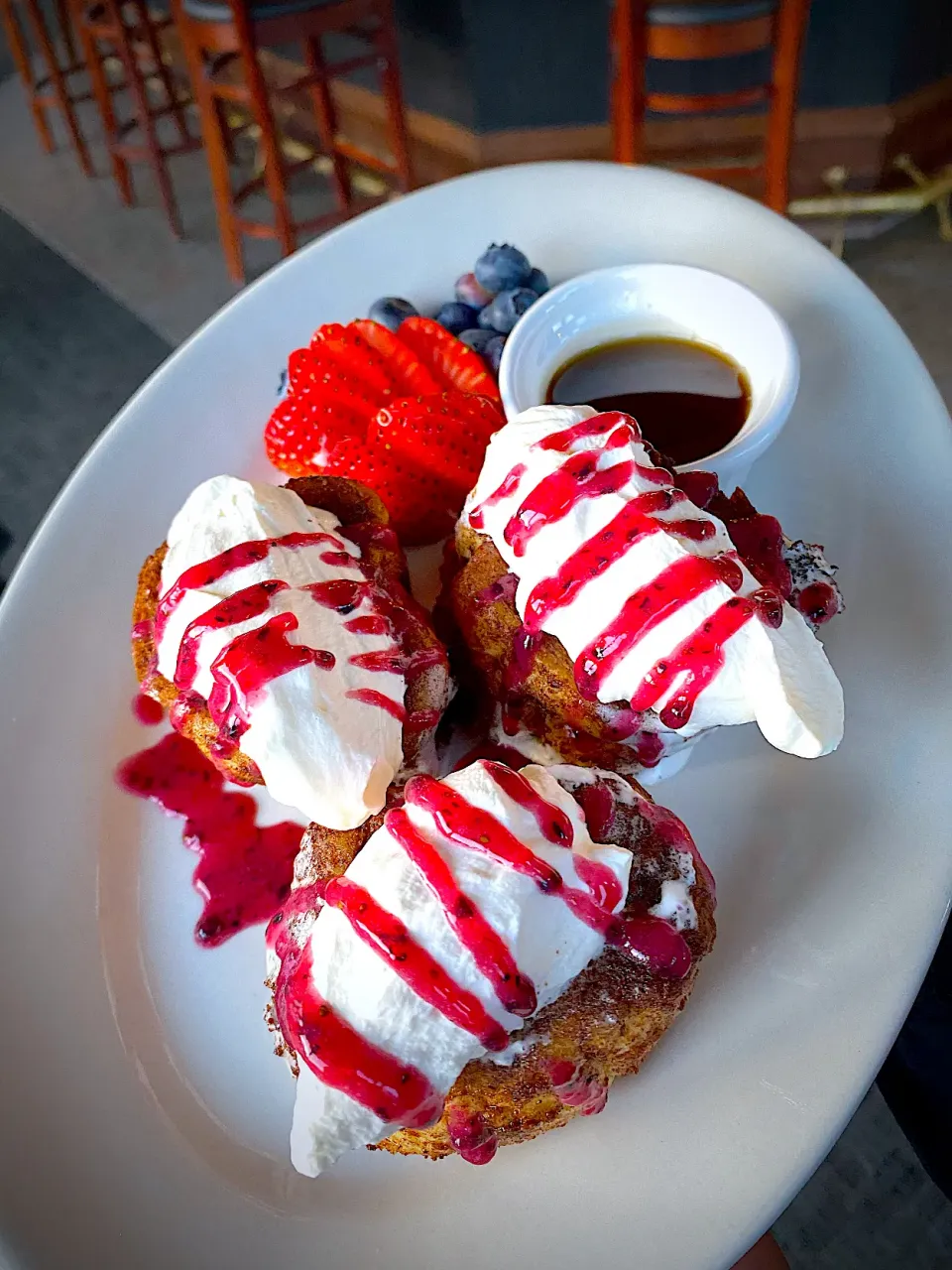 Snapdishの料理写真:French toast|Koshkonong Mounds CCさん