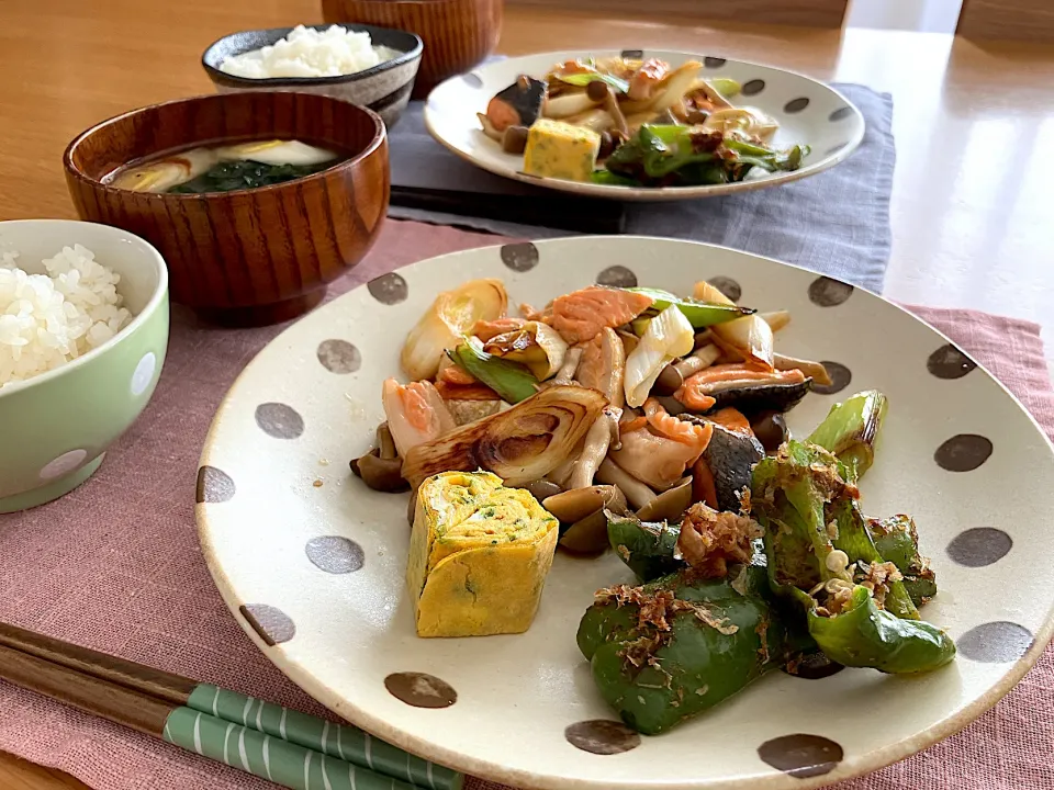 ＊節約＊身アラサーモンと野菜のバター醤油炒めランチ＊|＊抹茶＊さん