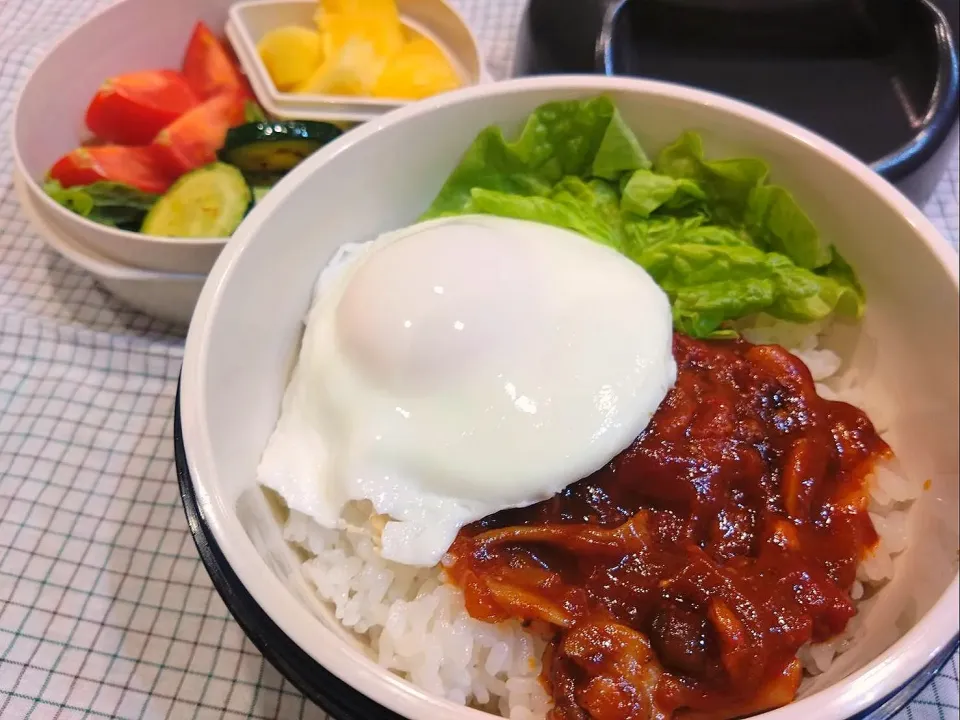 Snapdishの料理写真:ロコモコ弁当　お弁当150|キャンディさん