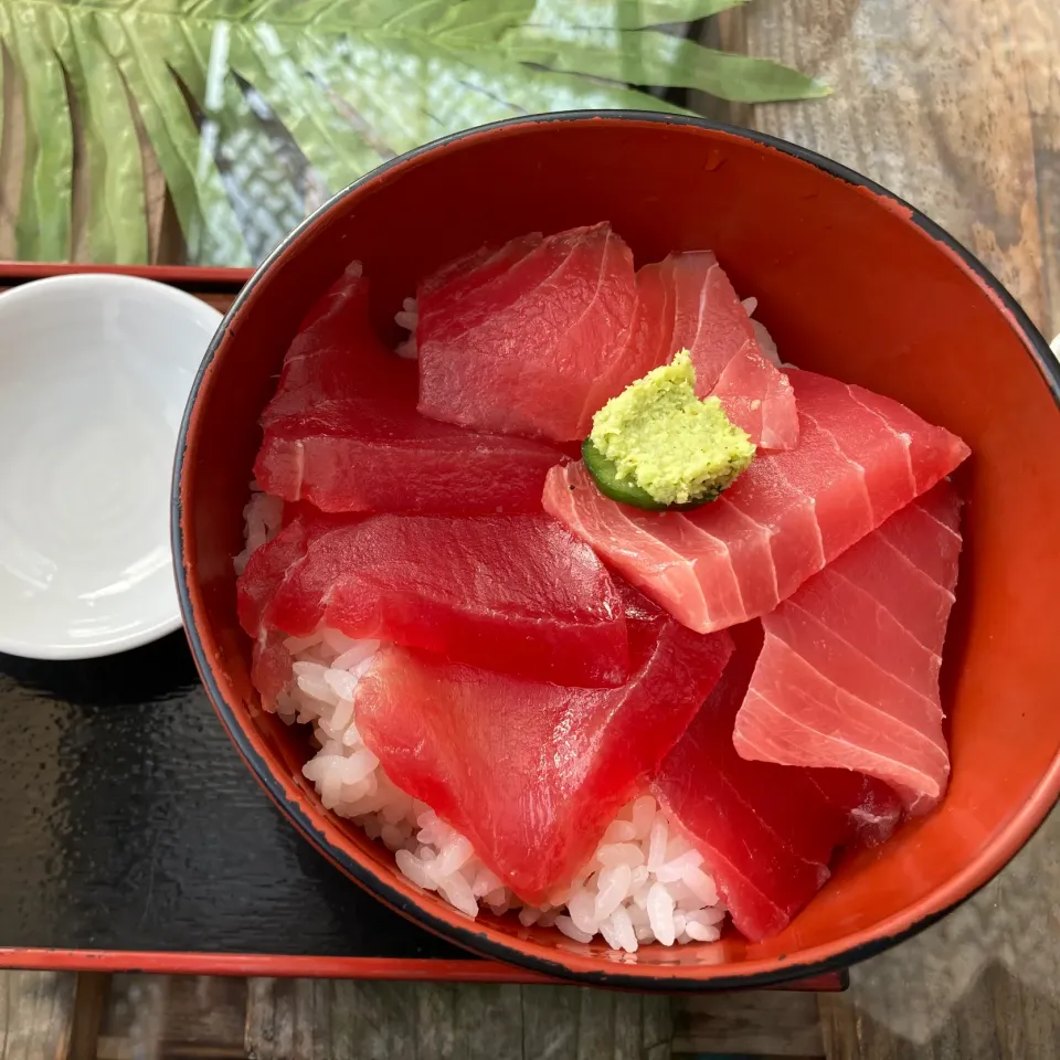 マグロ丼|みんみんさん