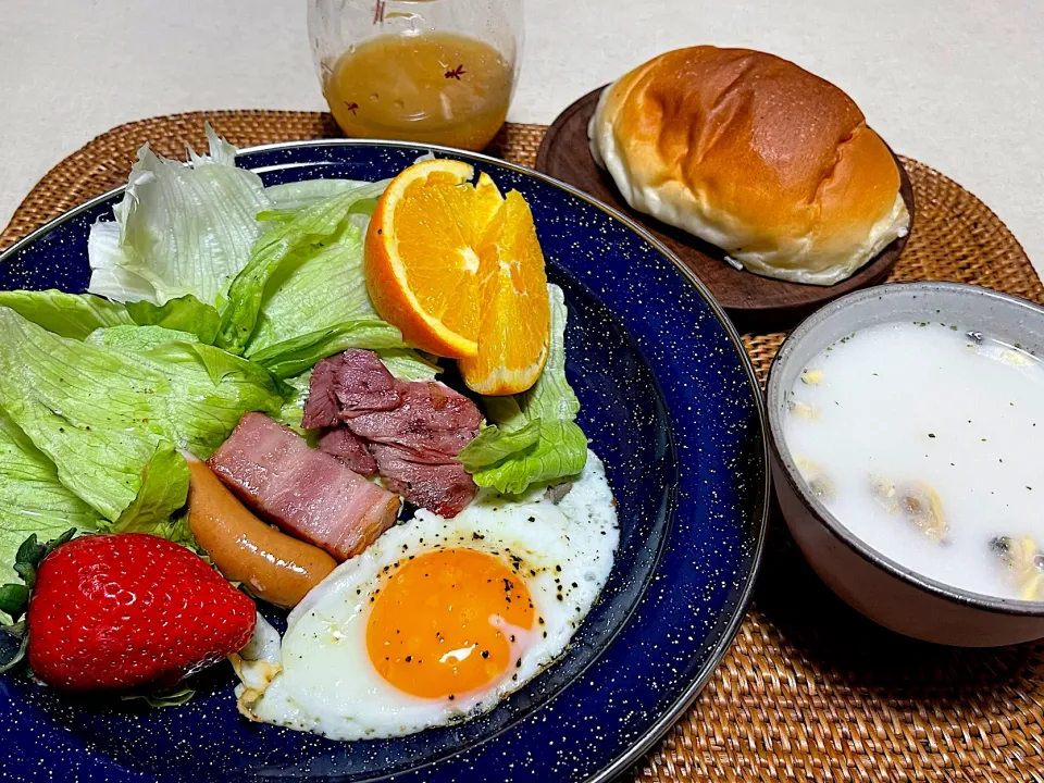 Snapdishの料理写真:サタデーモーニング|Noriyuki Saitoさん