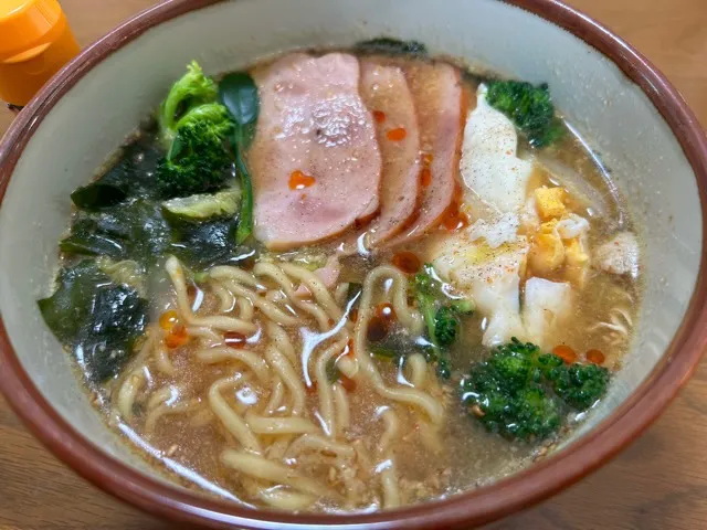 マルちゃん正麺🍜、味噌味❗️(๑･̑◡･̑๑)✨|サソリさん