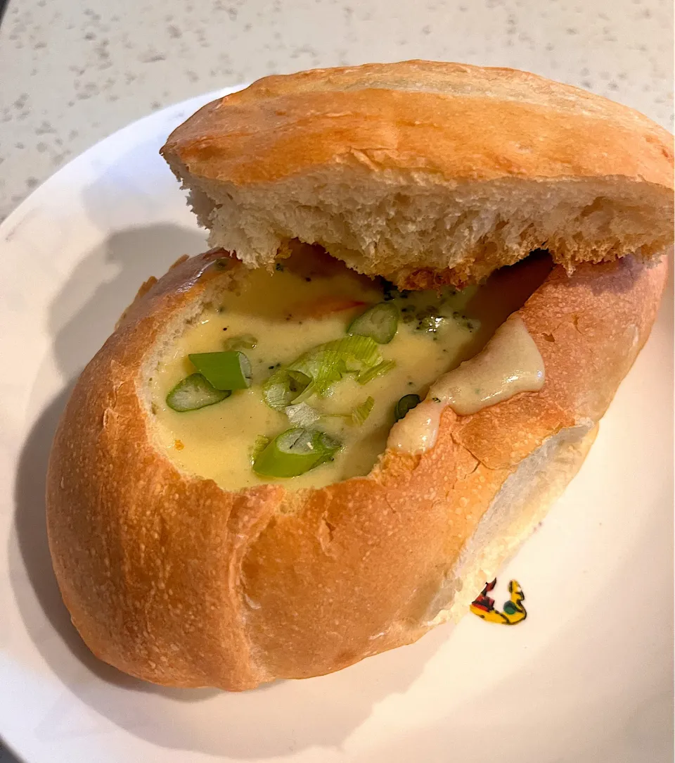 Brocolli cheese bread bowl|🌺IAnneさん