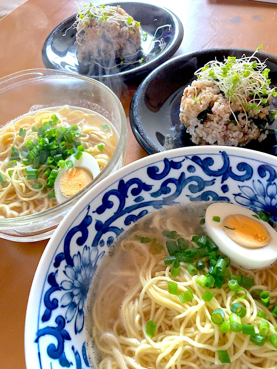 久しぶりに食べたいと言われてマルタイ棒ラーメン、ワカメとゴボウの炒飯|さくたえさん