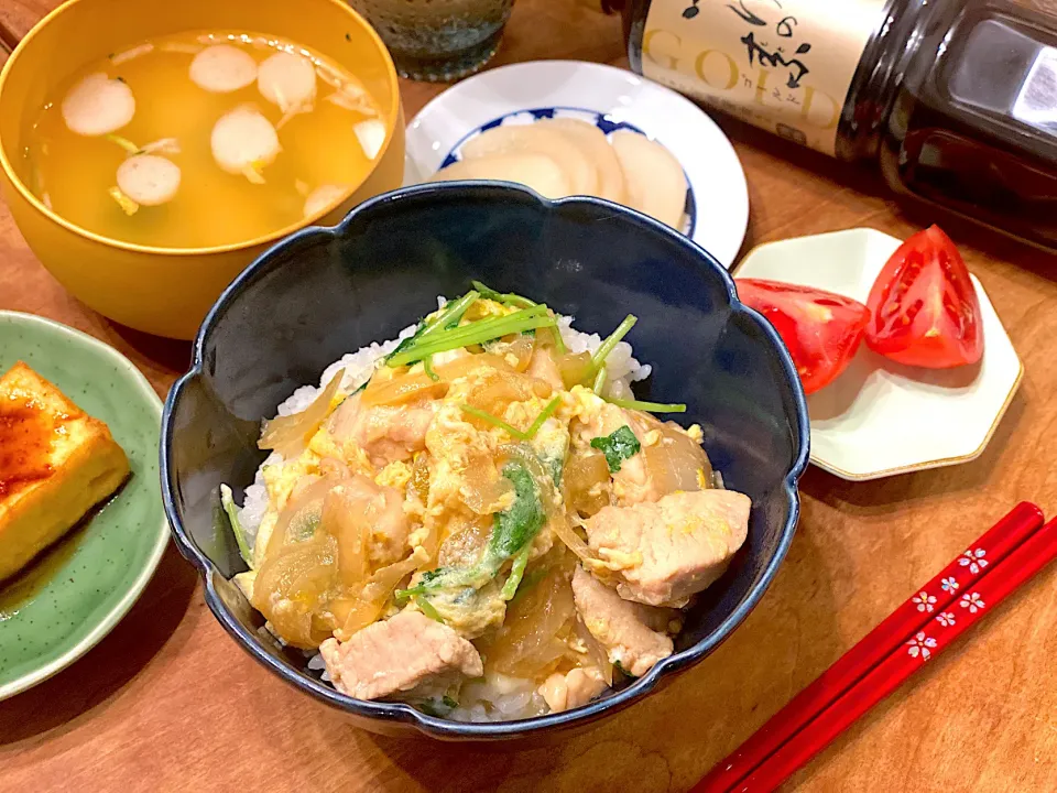 ほっこり。汁だく親子丼|まめすけ。さん