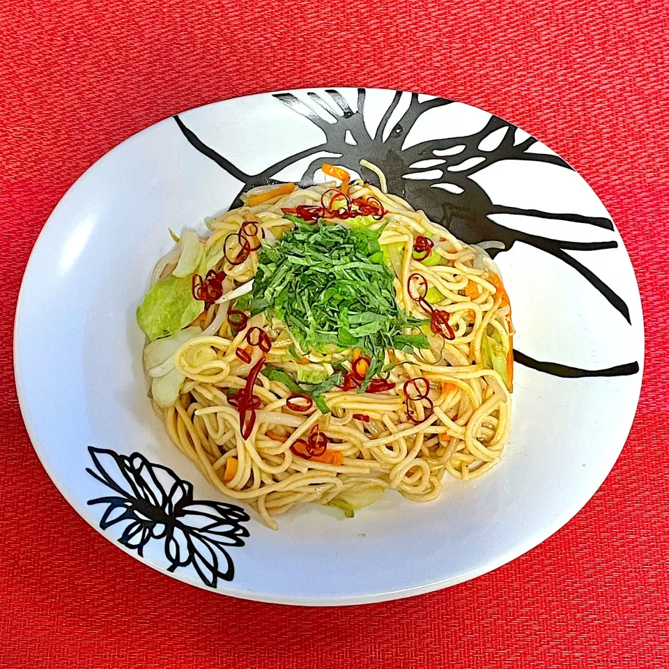 キッコーマン大豆麺 えび塩焼きそば|伊トKenさん