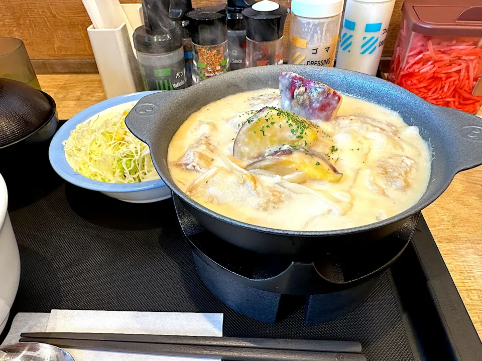 シュクメルリ鍋定食|マハロ菊池さん