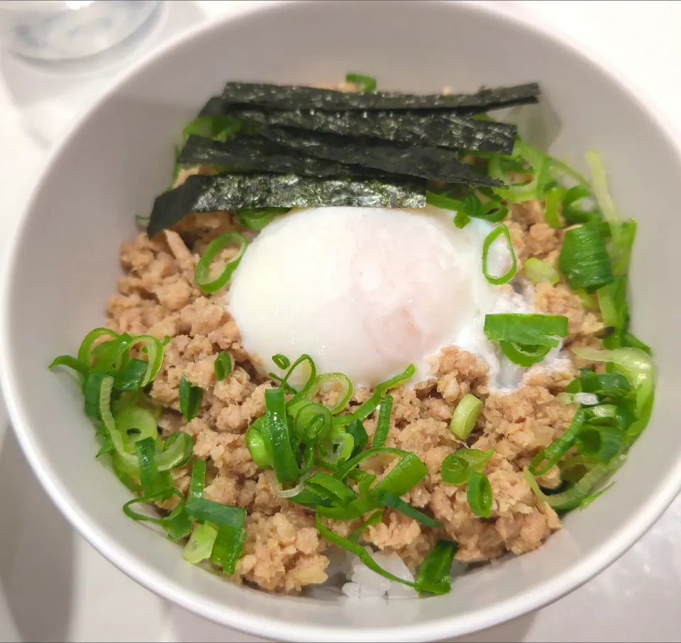 鶏そぼろ丼|哲さん