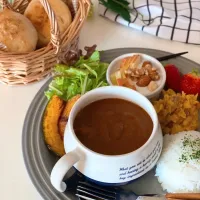 牛すじスパイスカレー🍛🥄|まいちんさん