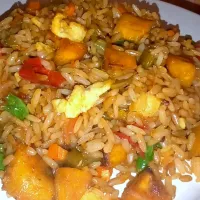 PLANTAIN  EGG STIR FRY  RICE|Chioma Anyanwuさん