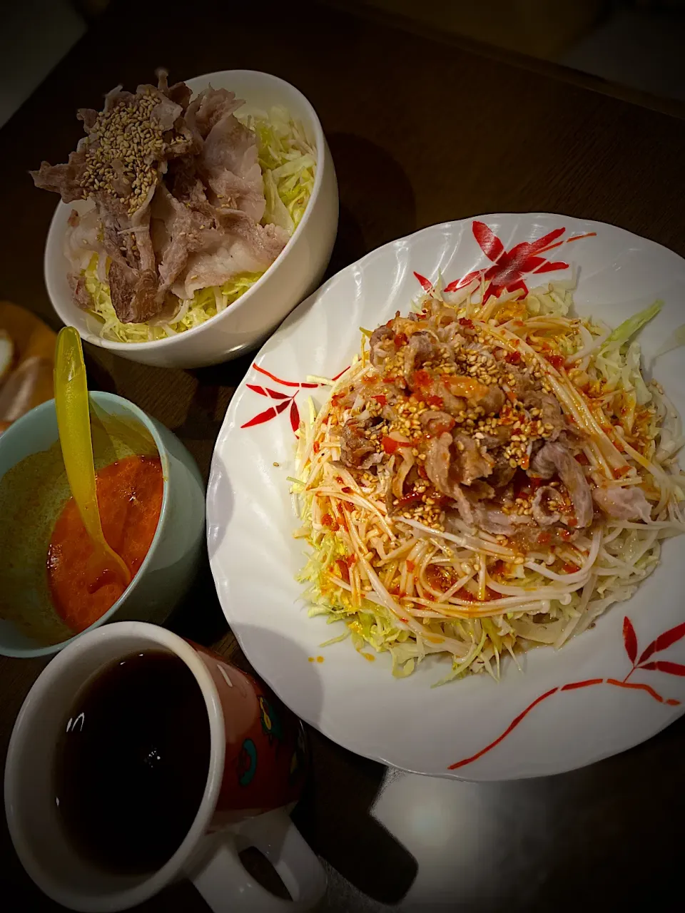 豚バラのサラダ担々麺　ほうじ茶|ch＊K*∀o(^^*)♪さん