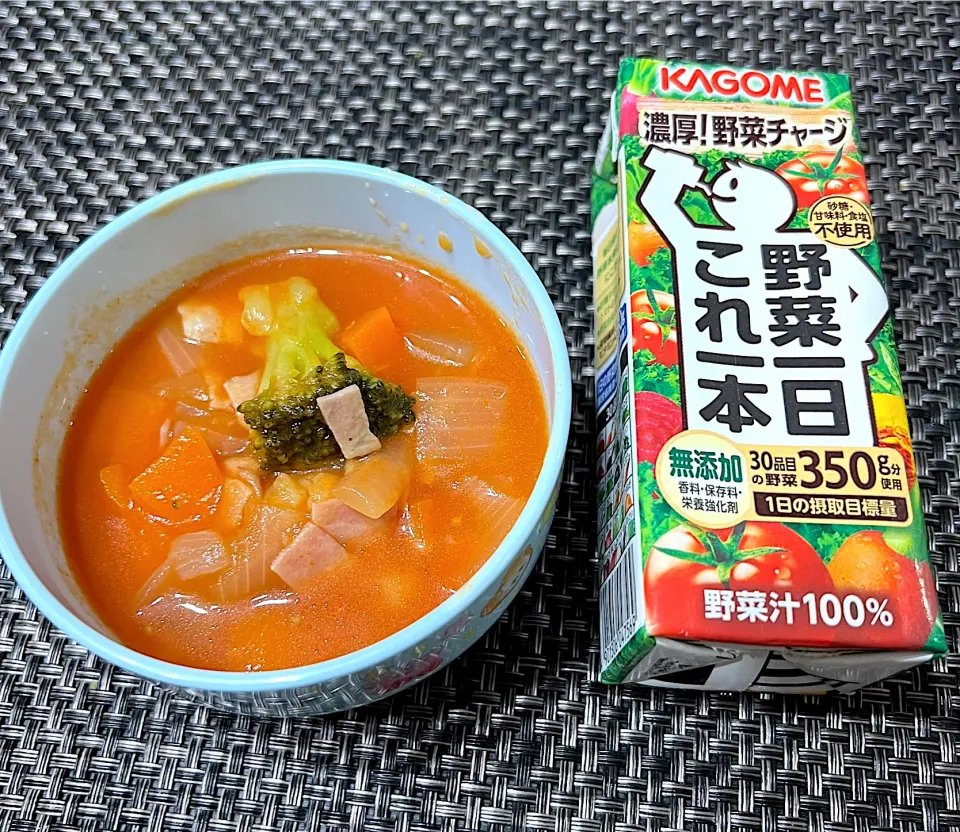 【本日の夕食】1日分の野菜でミネストローネ|まひるさん