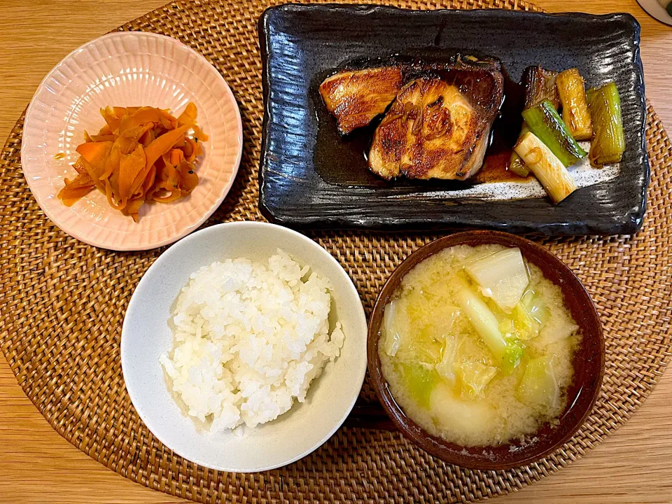 鰤の照り焼き|どらこさん