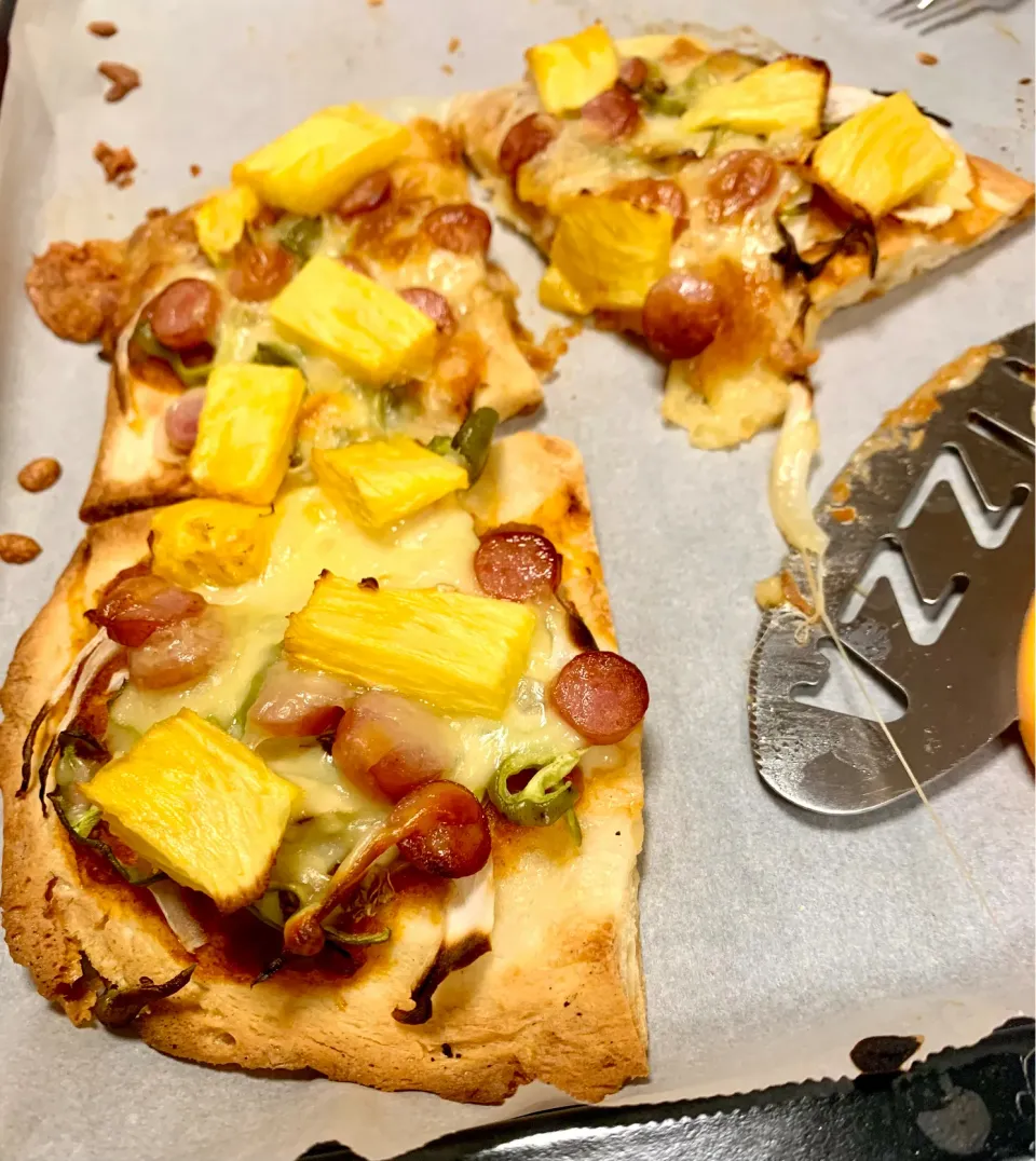 Hawaiian Pizza|gonbenさん