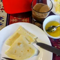 Vietnamese Pan cake served with honey in Ha Giang, Vietnam |jamesさん