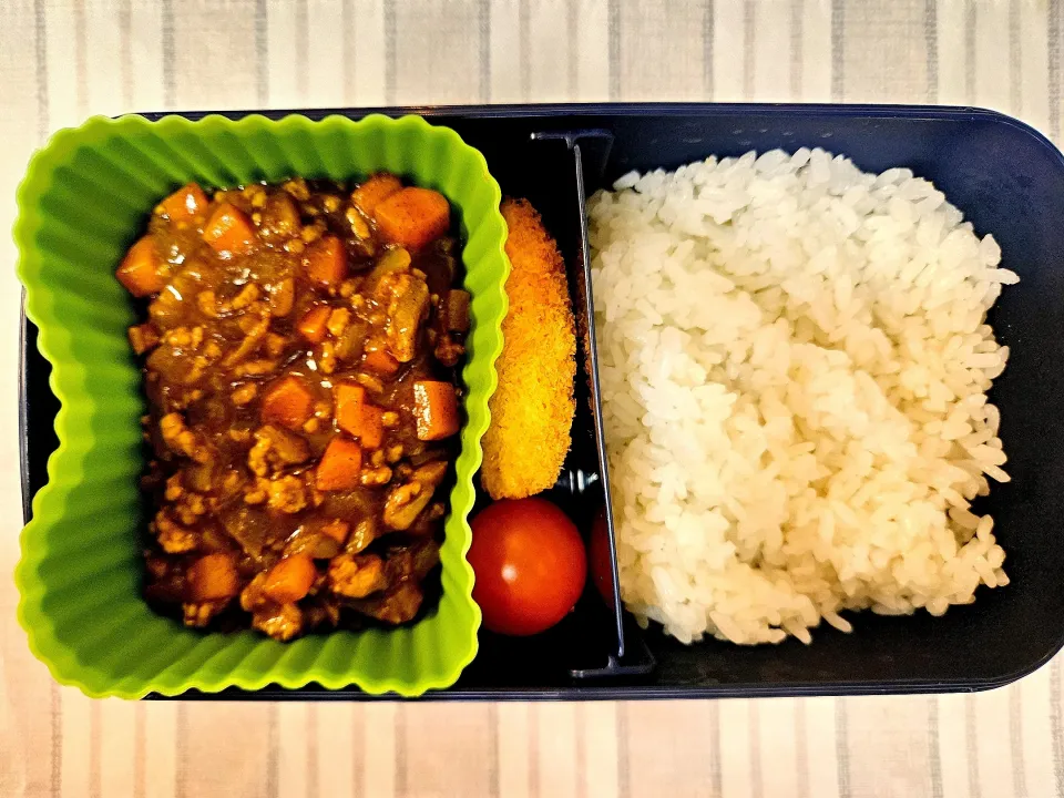 キーマカレーライス❤️旦那さんお弁当❤️|かおるcitronさん