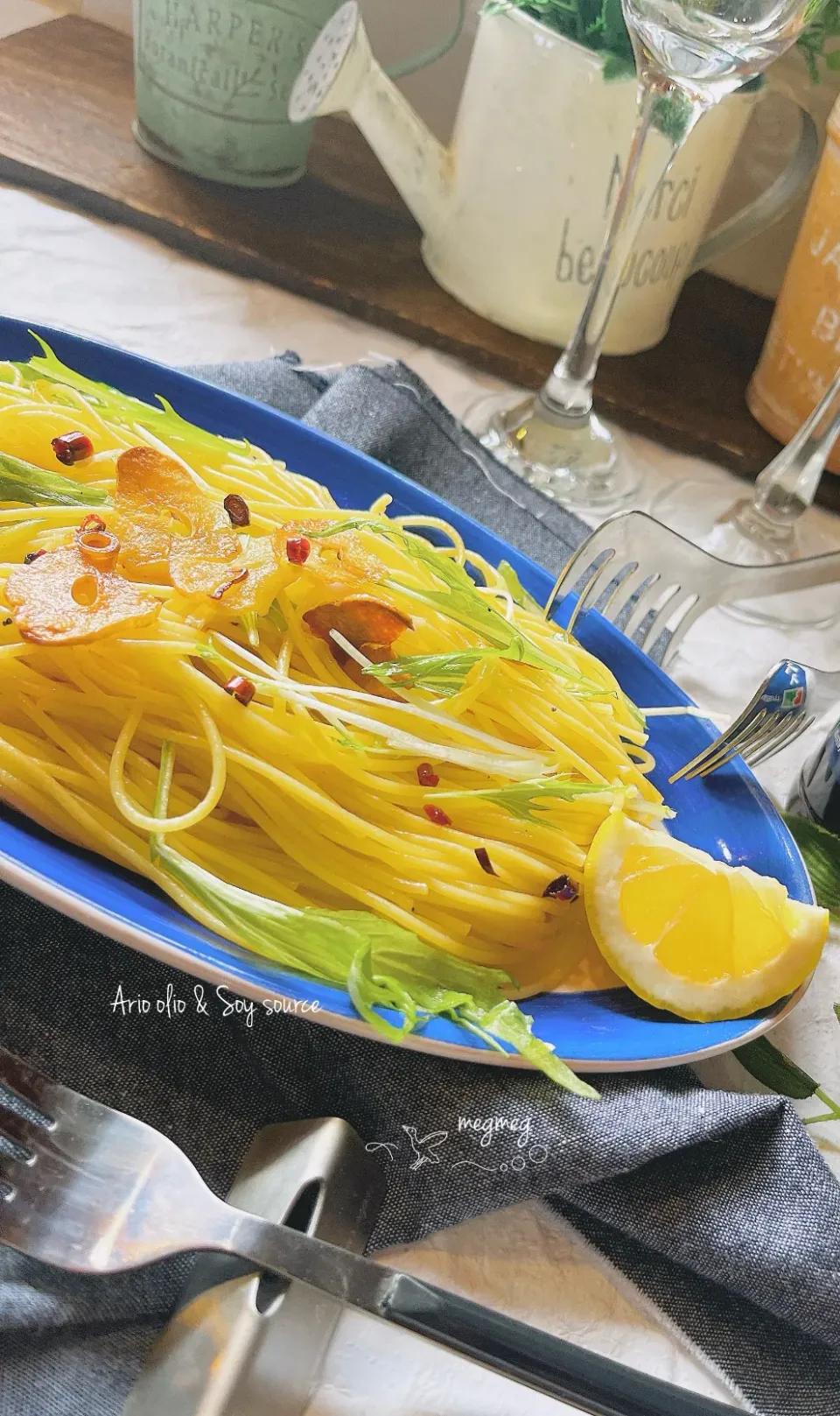 Snapdishの料理写真:にんにくパスタ +牡蠣醤油|meg*ˊᵕˋ*megさん