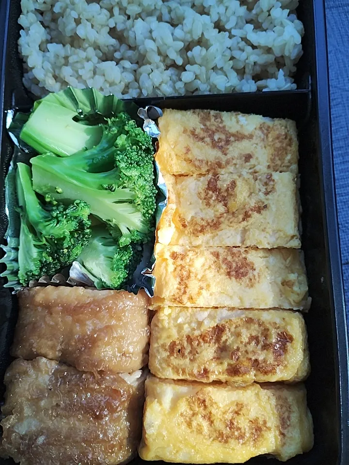 Snapdishの料理写真:手作り弁当(笑)|俊一さん