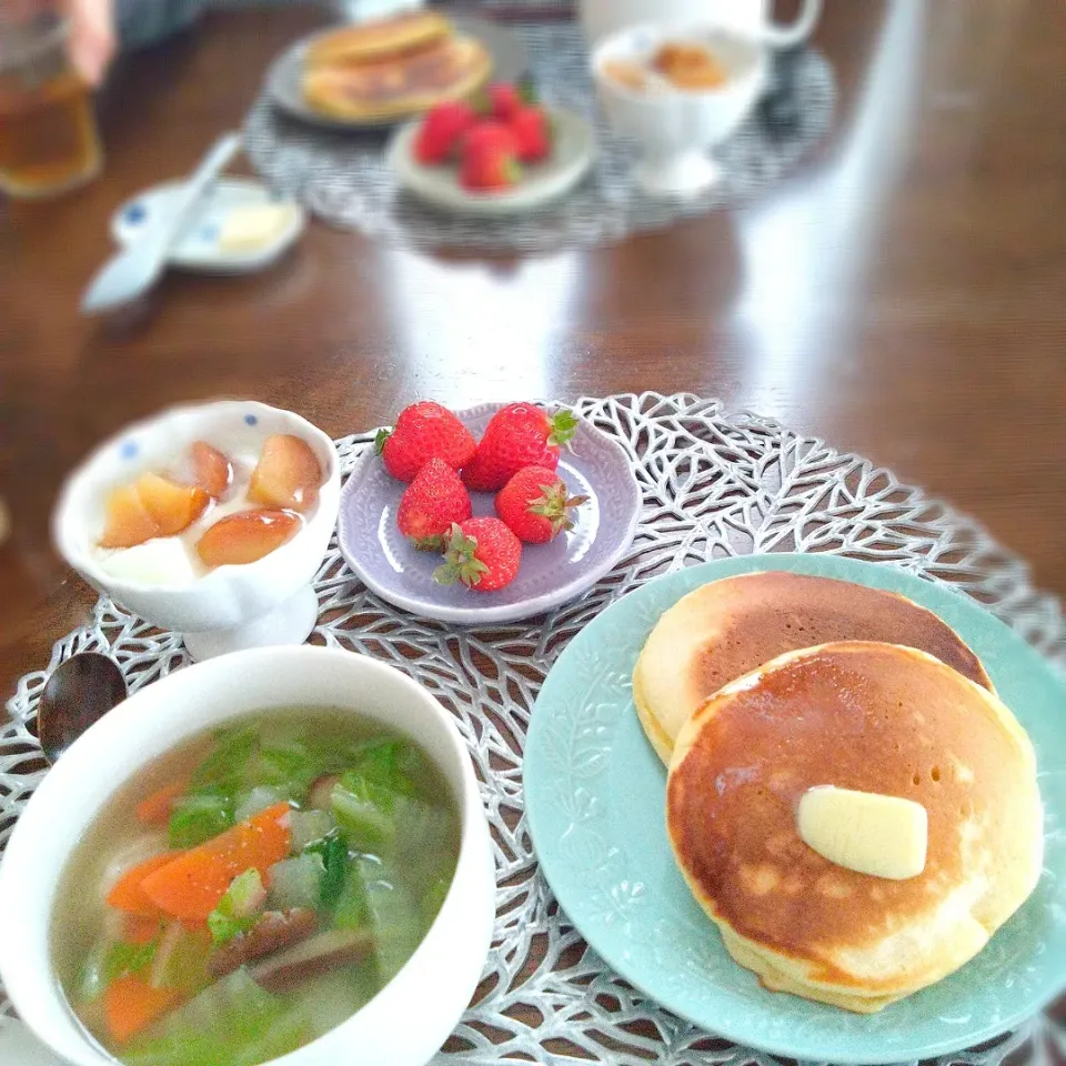 朝ごはん☁！|まめころさん