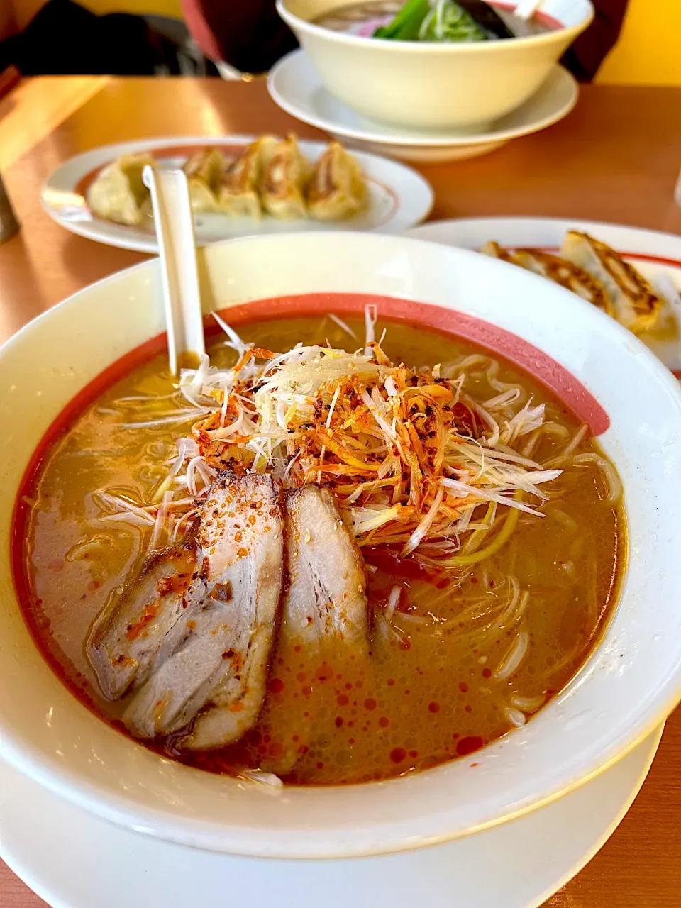 Snapdishの料理写真:昨日のお昼はラーメン🍜|まなまな♡さん