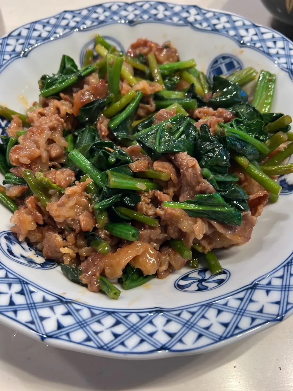 にんにくの芽とほうれん草の焼き肉炒め|ゆうじさん