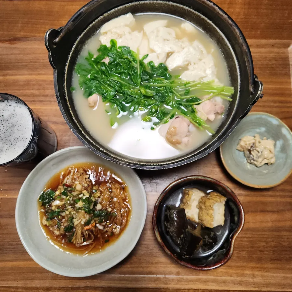 20240218
鶏鍋
焼きえのきの薬味醤油漬け
茄子と厚揚げの炊いたん
蘇我漬け|noccoさん