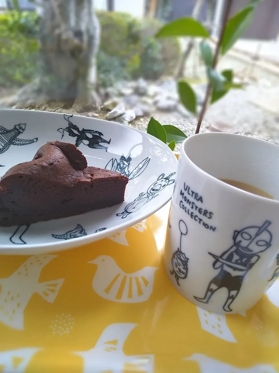 モーニングコーヒー☕️
友人手作り
ガトーショコラとともに🍫まいうー|さくらんぼさん