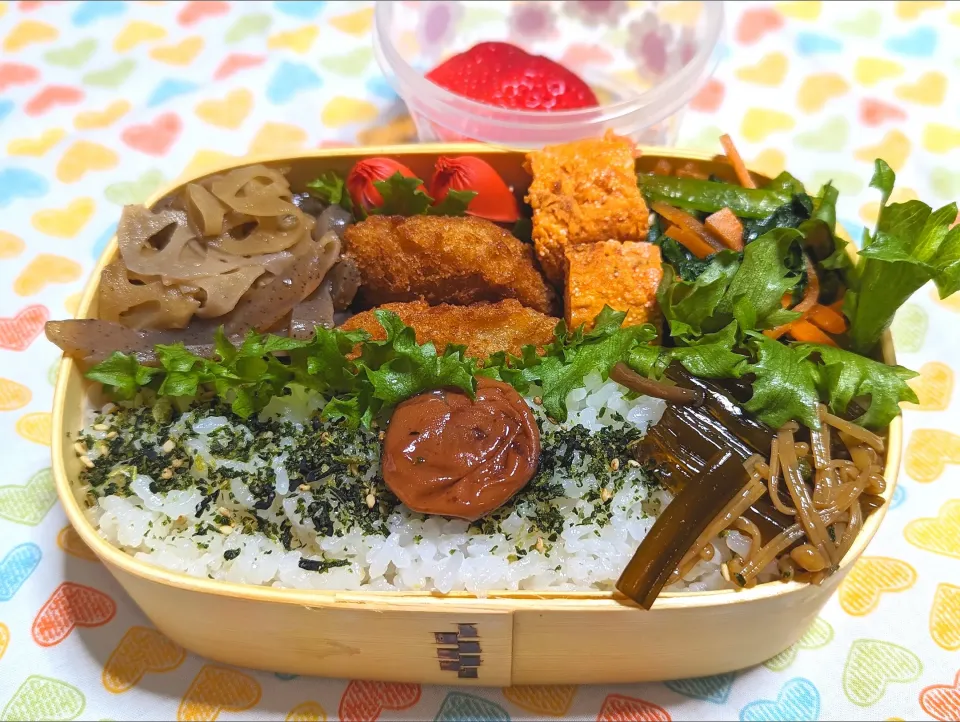 からあげビールさんの料理 母とムスコのラブラブおソロ♪久しぶりの日の丸ごはん弁当|f.1125beさん