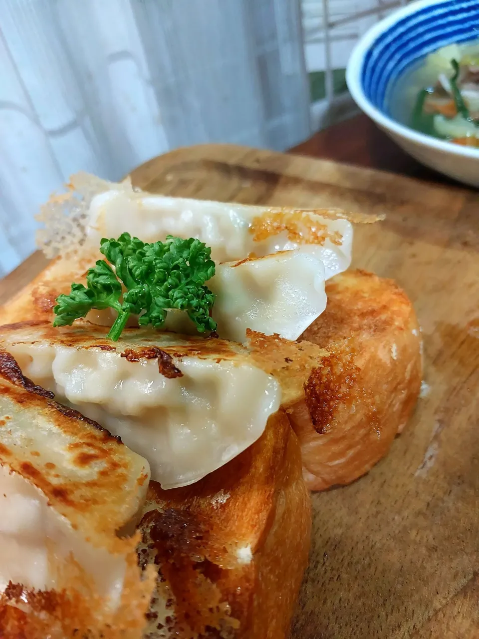 やけくそ餃子パン😋🙆|🐧ペンギン2さん