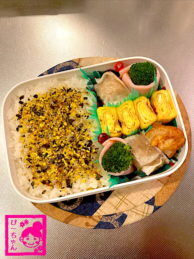 Snapdishの料理写真:旦那様用⭐︎おかず少なめ弁当14日目。|☆ぴ〜ちゃん☆さん