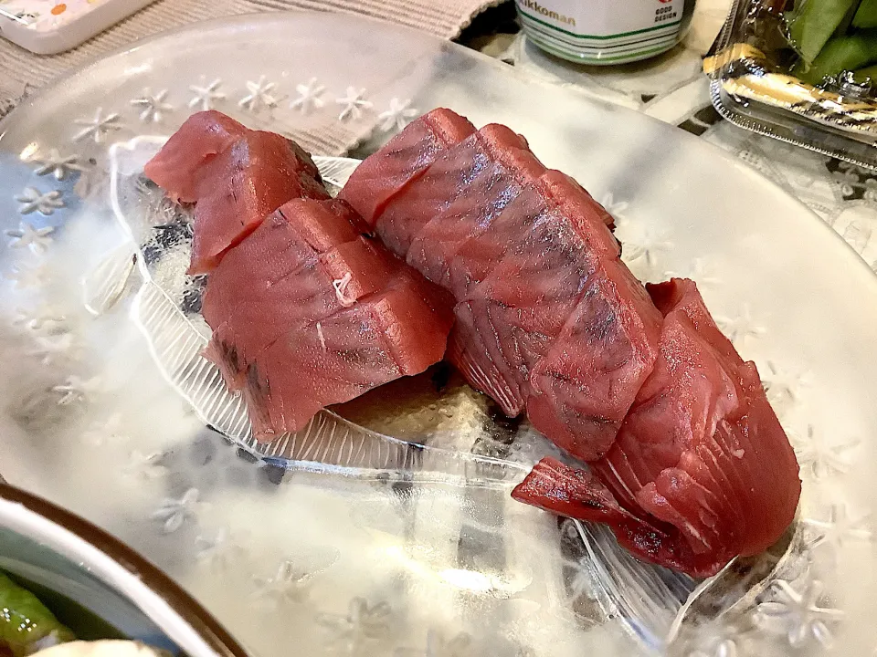 Snapdishの料理写真:カツオのお刺身🐟😋|アライさんさん