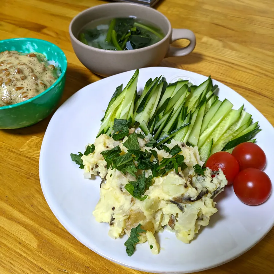 Snapdishの料理写真:塩昆布とらっきょ入りポテサラ|사오리さん