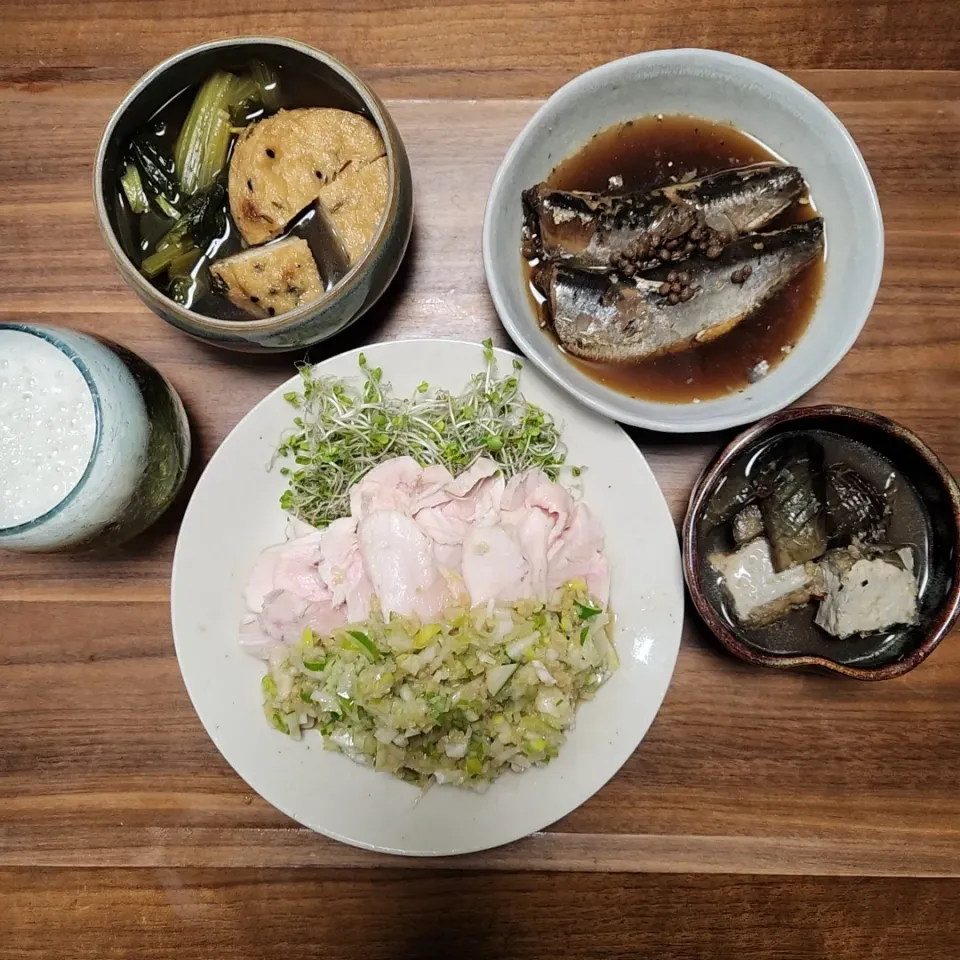 20240221
蒸し鶏の葱だく
鰮の山椒煮
小松菜とがんもどきの煮物
茄子と厚揚げの炊いたん|noccoさん